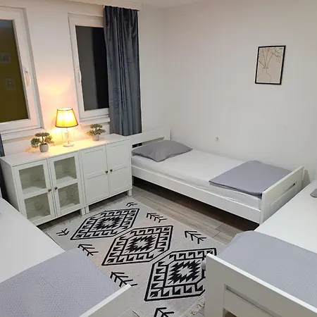 Va Apartmán Tesanj